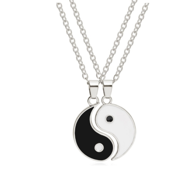 Trendy Sun Moon Necklace Set